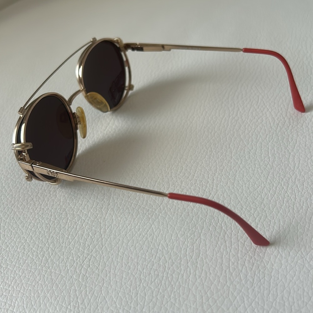 NEW. Round Red Retro Frame - Picture 5 of 15